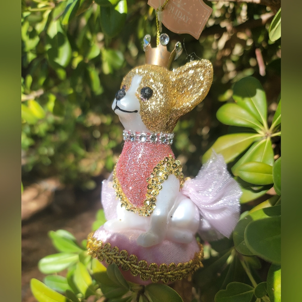 NWT CHIHUAHUA DOGGIE PRINCESS CHRISTMAS MEMORY ORNANENT - Picture 2 of 8